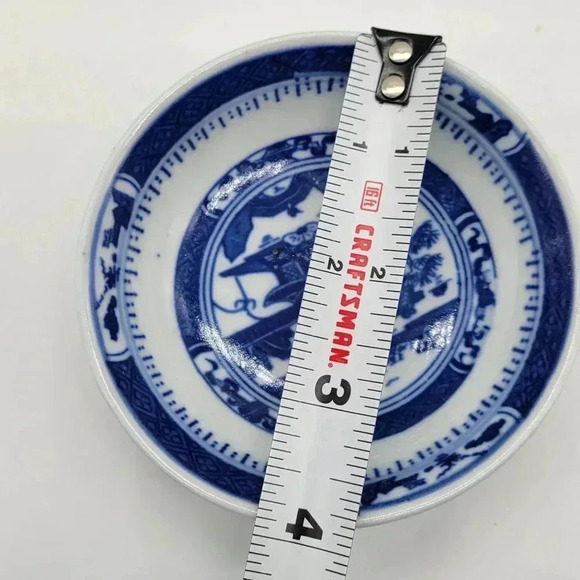 Beautiful! Set Of Three  Blue & White Oriental Dipping Bowls & One Sauce Bowl - Picture 8 of 11